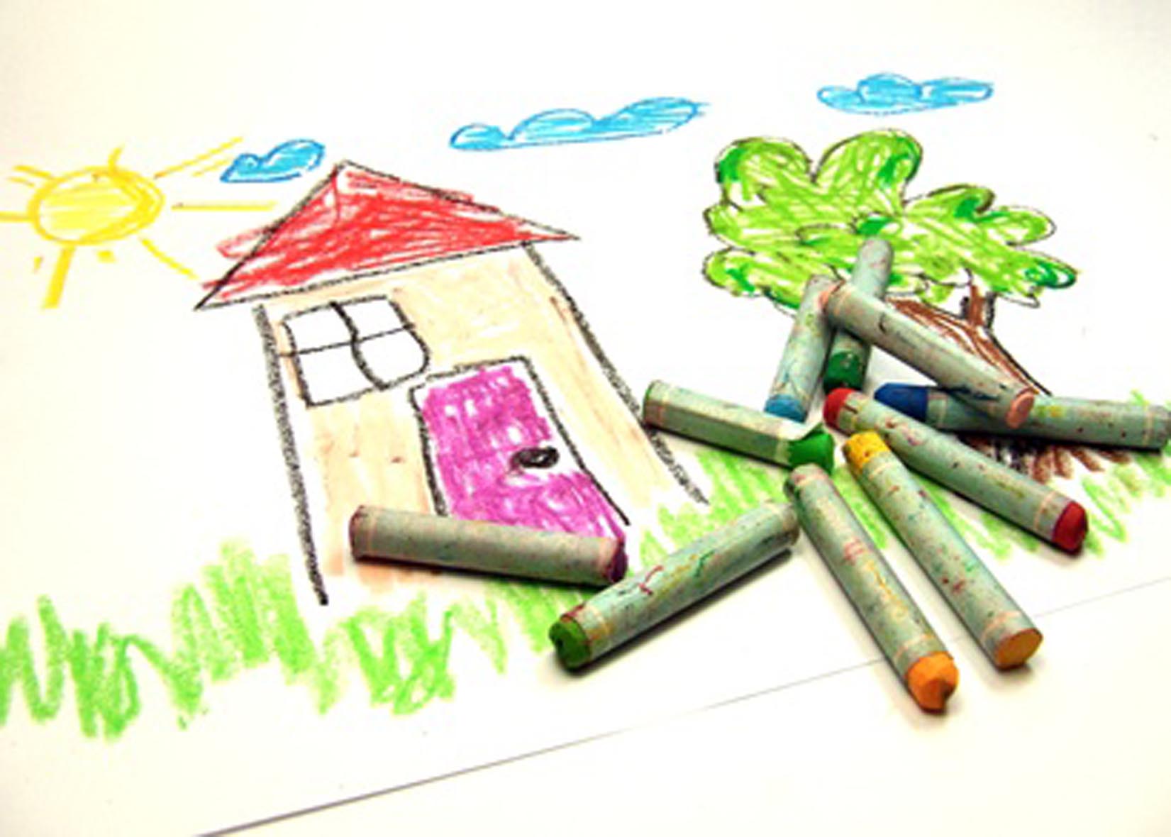 Kid's painting with colour chalks